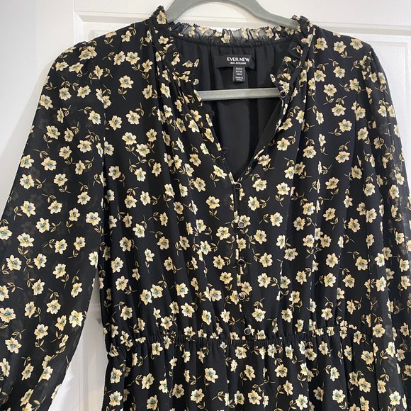 Ever New Black Floral Dress - Picture 2 of 4